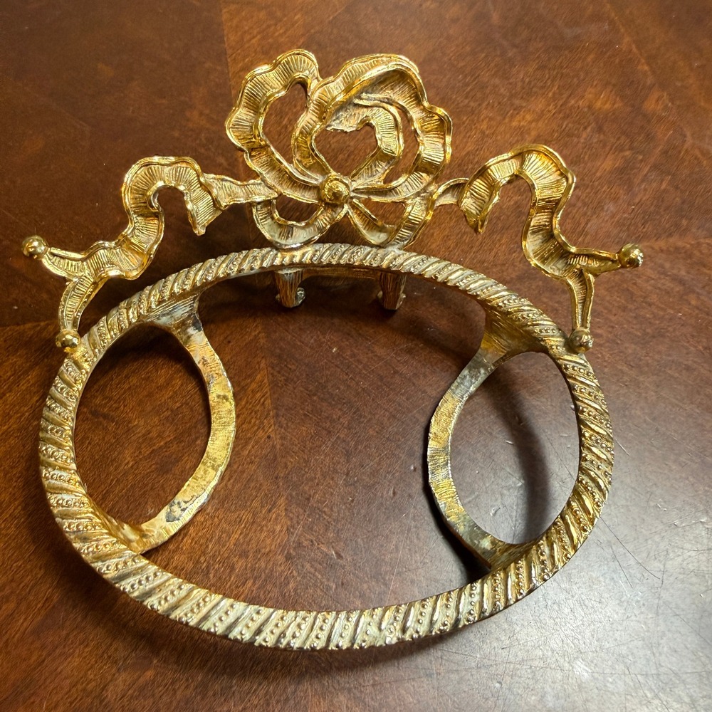 Stylebuilt Vintage‎ Gold Metal Ribbon Bow Vanity Holder Hollywood Regency USA